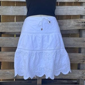 White lace skirt